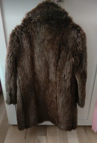 Abrigo pelo 3/4 Zara marrón