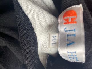 Jersey Fendi Negro Cuello Alto  Talla m/l