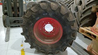 2  KLEBER 480/70R24 con llantas