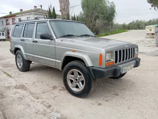 Jeep Cherokee 2001