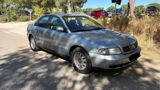 Audi A4 1.8 año 1999 impecable