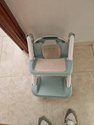 Silla de entrenamiento para baño infantil