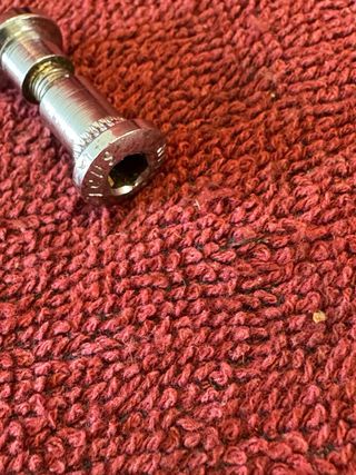 Tornillo Cierre Sillín Zeus Spain