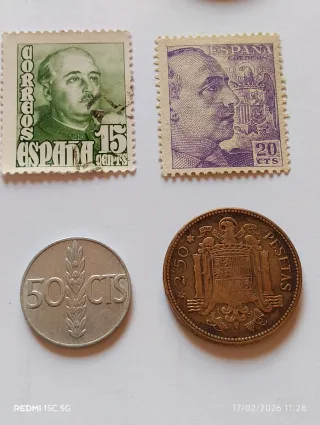 Lote de monedas y sellos antiguos España franco