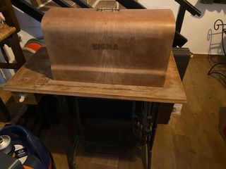 Máquina de coser Sigma antigua