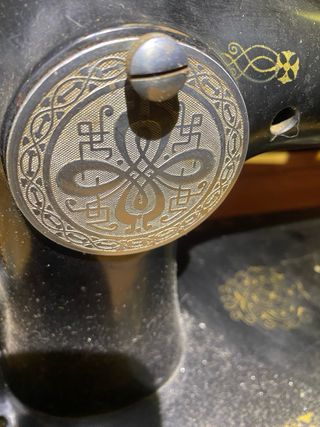 Máquina de coser Sigma antigua