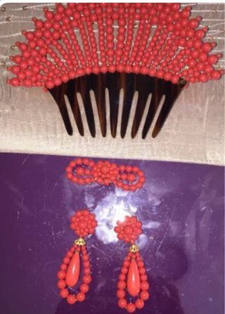 Conjunto Peineta, Pendientes y Broche Coral
