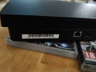 Consola PS3 Slim 320GB + 4 Juegos + Mando