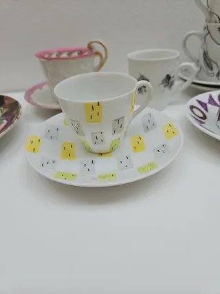 Taza de porcelana castro sargadelos