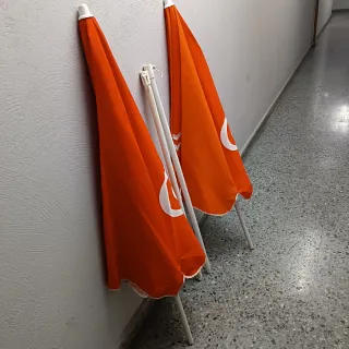 Sombrillas Frigo Naranja Grandes