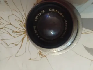 Macchina fotografica Leica argento/nera anni 60/70