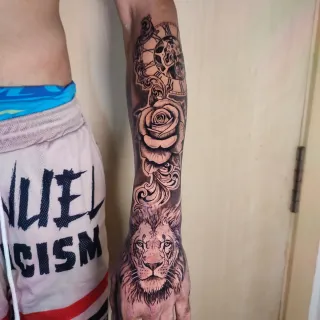 Tatuajes arrasate mondragon