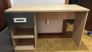 Escritorio y Silla de Oficina Negra