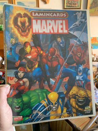 Álbum cromos Lamincards Marvel