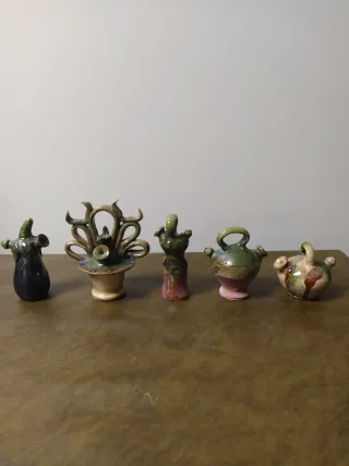 Lote 5 botijos en miniatura de cerámica