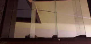 Caja de madera con vitrina para restaurar,no envio