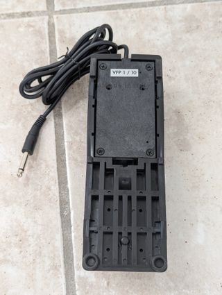 Pedal de Sustain N/O Studiologic VPF1/10 - nuevo