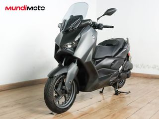 YAMAHA X-MAX 125