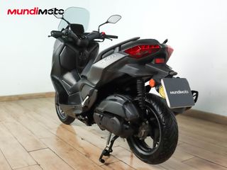 YAMAHA X-MAX 125