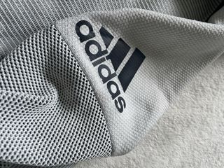 Chaqueta Adidas gris hombre