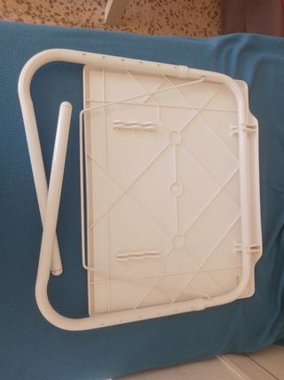 Mesa Auxiliar Plegable Blanca