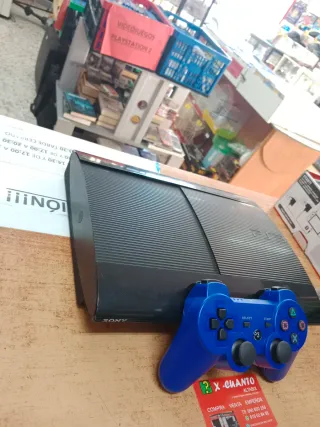CONSOLA SONY PS3 S SLIM 250GB CON MANDO Y CABLES
