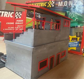 Scalextric: Torre Control y Boxes