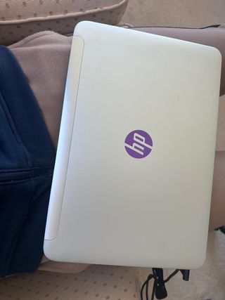 Portátil HP Stream 14 Beats Audio