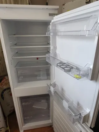 Nevera Congelador Ikea Rakall+ Lavadora Corbero