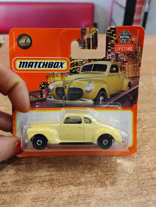 9 Coches Matchbox