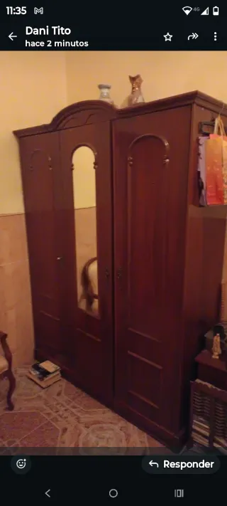 Conjunto dormitorio antiguo madera y mármol