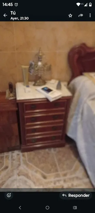 Conjunto dormitorio antiguo madera y mármol