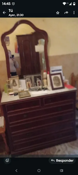 Conjunto dormitorio antiguo madera y mármol