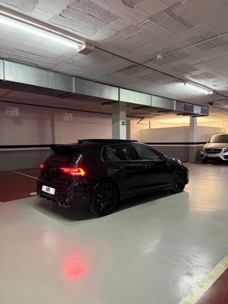 Volkswagen Golf R 2025