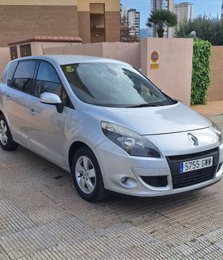Renault Scenic 2010
