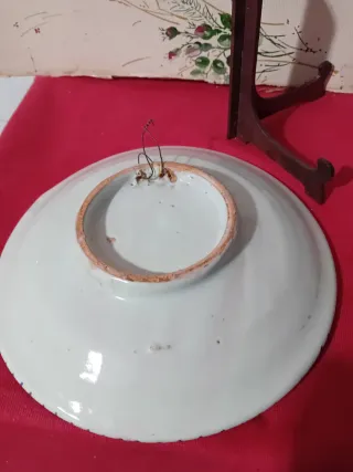 Plato de cerámica decorativo pintado a mano 21 cm