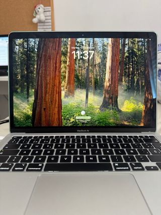 MacBook Air M1 13” Plata 2020