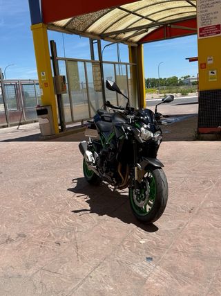 Kawasaki Z900 125cv Matriculada 02/25