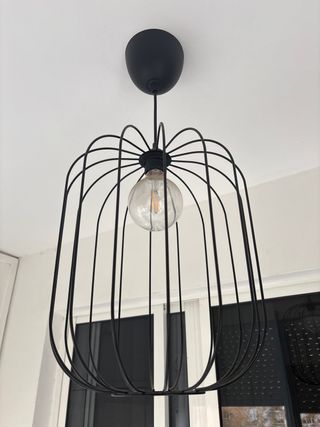 Lámpara de techo moderna negra