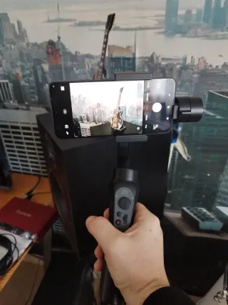 Estabilizador de cámara con funda