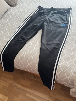 Pantalón Chándal Adidas Talla L Nuevo