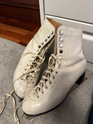 Pattini da ghiaccio vintage bianchi taglia 38