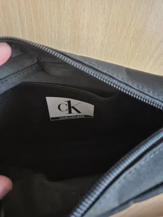 Bolso Calvin Klein Negro y Blanco