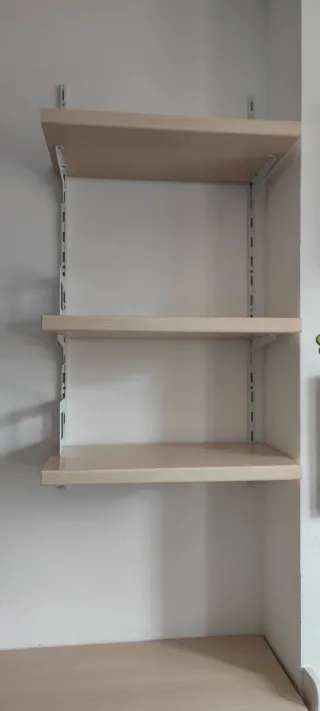 Mueble cajonera y estantería