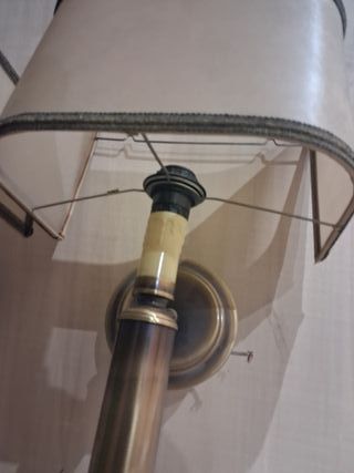 Apliques de pared dorados y beige