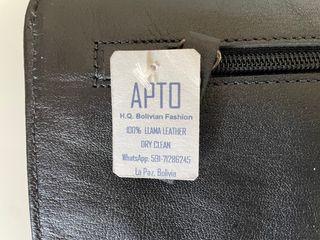 Cartera de piel genuina de llama APTO