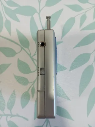 Radio Sanyo Portátil FM/AM