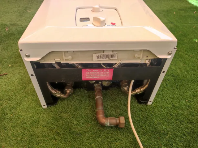 Calentador de gas Saunier Duval Opalia F14 E1