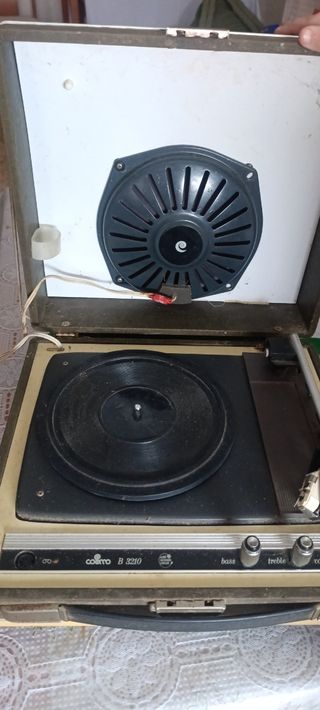 Tocadiscos Cosmo Antiguo para Reparar