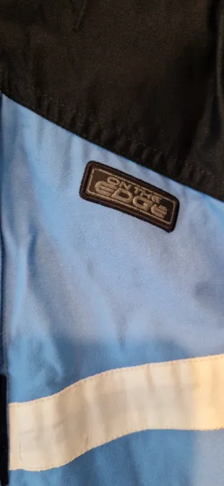 Chaqueta de Nieve Azul y Negra